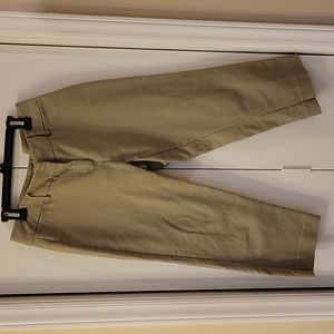 Womens khaki Capri pants